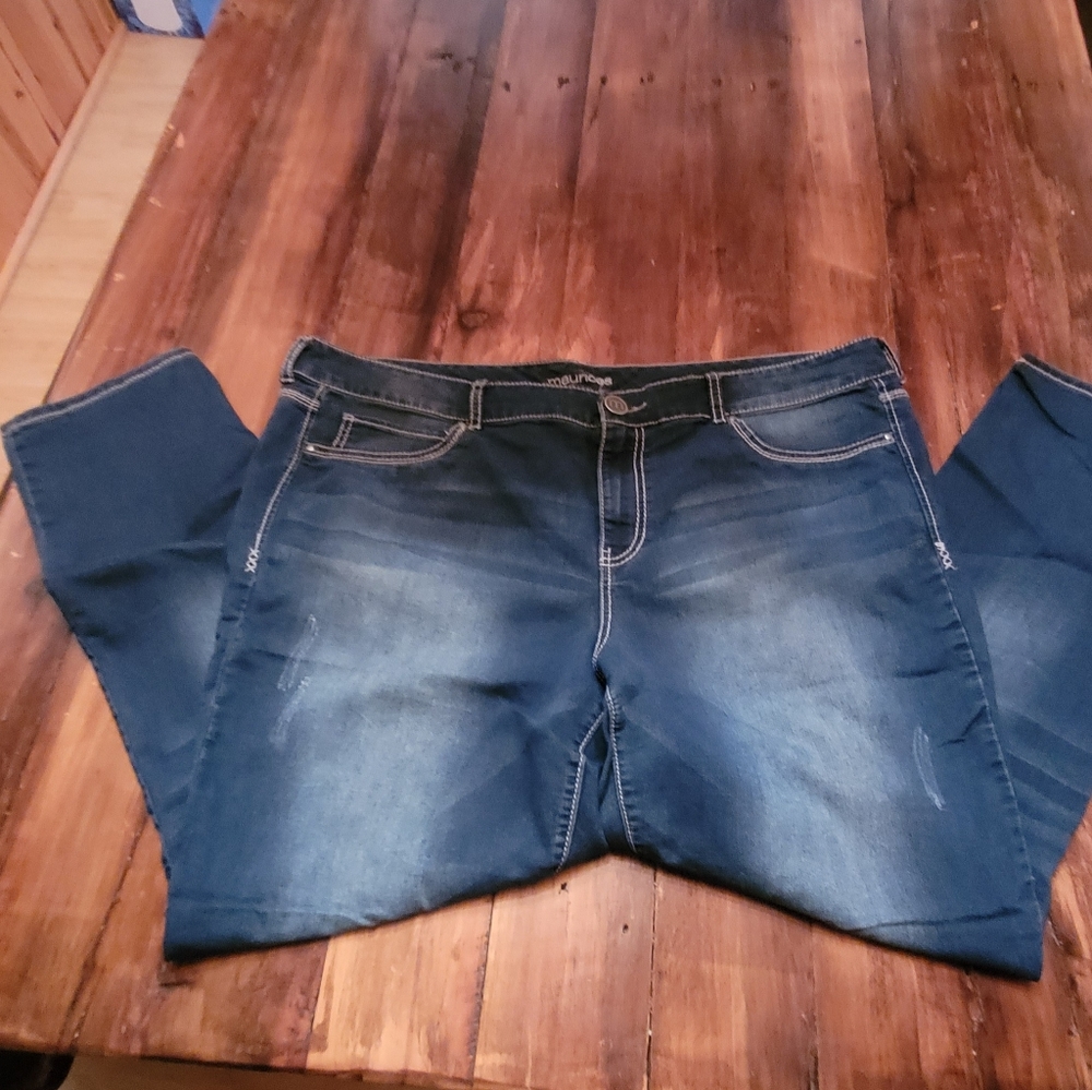 Maurices jeans